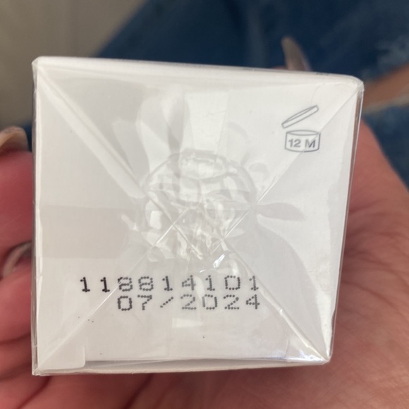 LOW START!! Sesderma face brightening serum - Picture 6 of 6